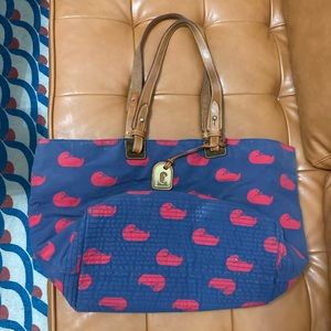 dooney & bourke duck bag with hot pink lining